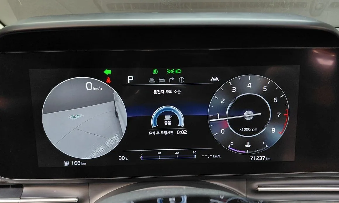 Kia Carnival 2023 из KR, фото 2