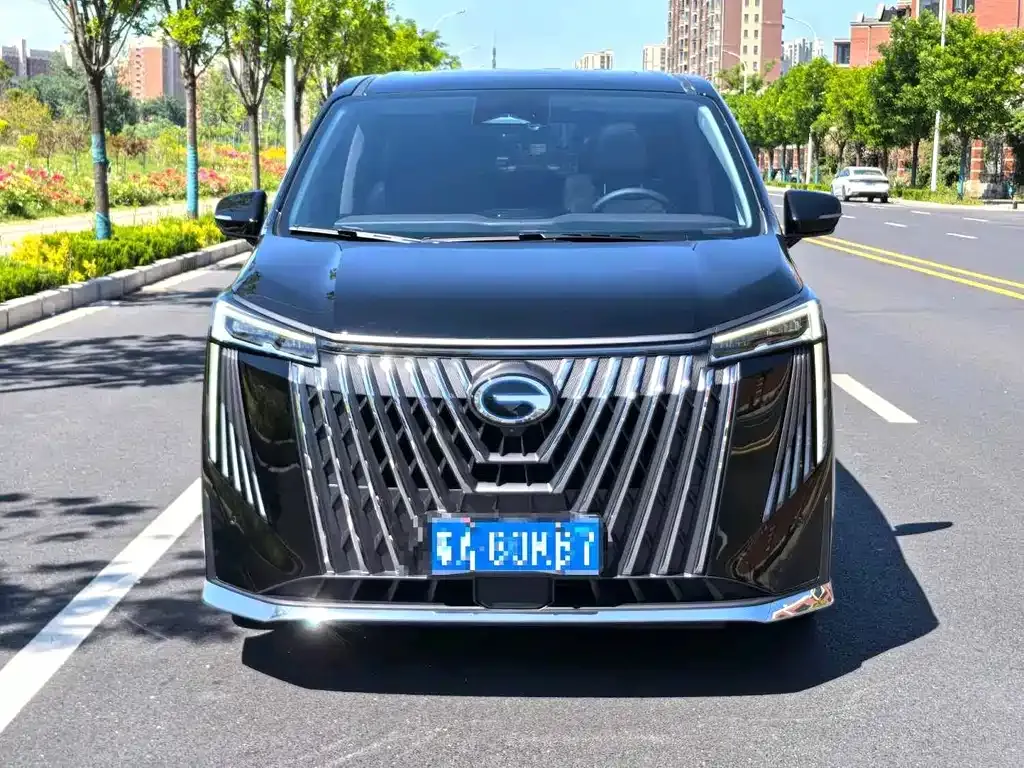 GAC Motor Trumpchi M8 — фото 8