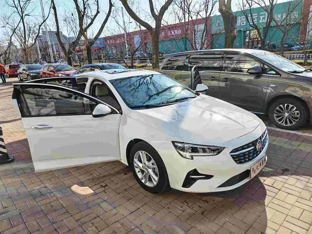 Buick Regal — фото 5