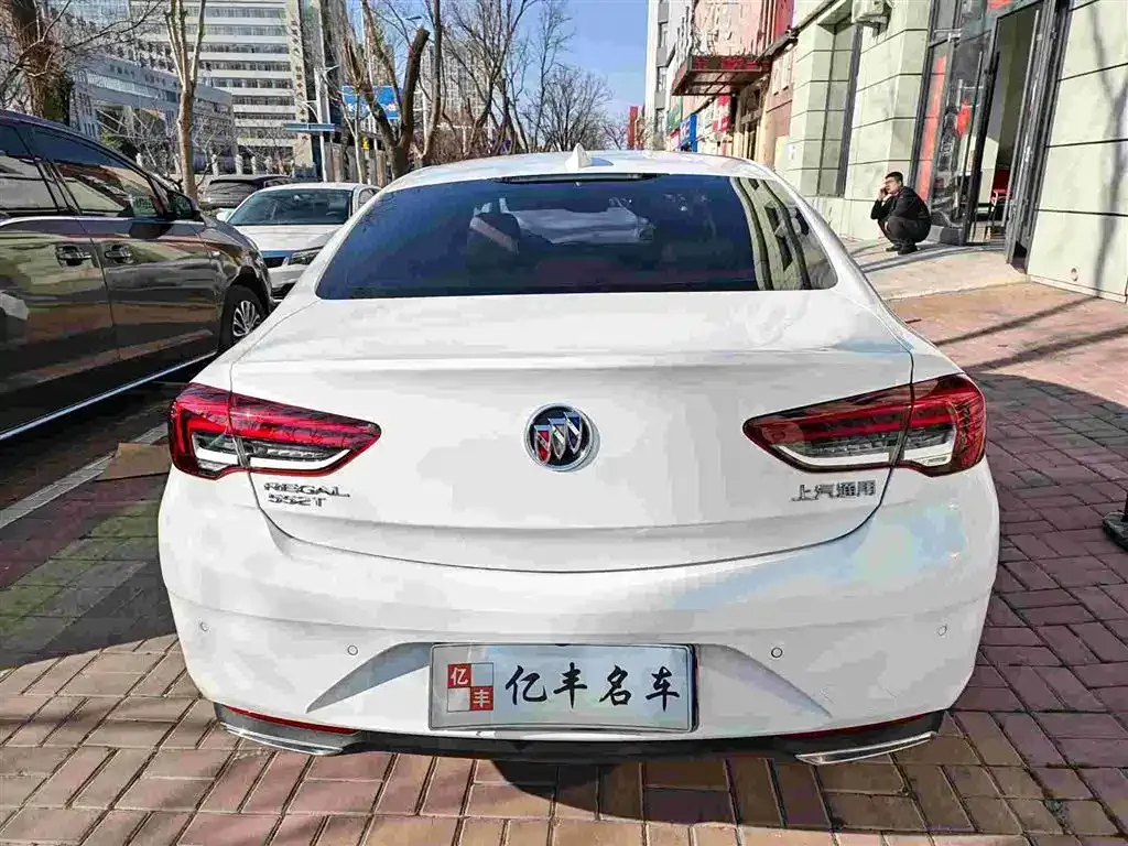 Buick Regal — фото 6
