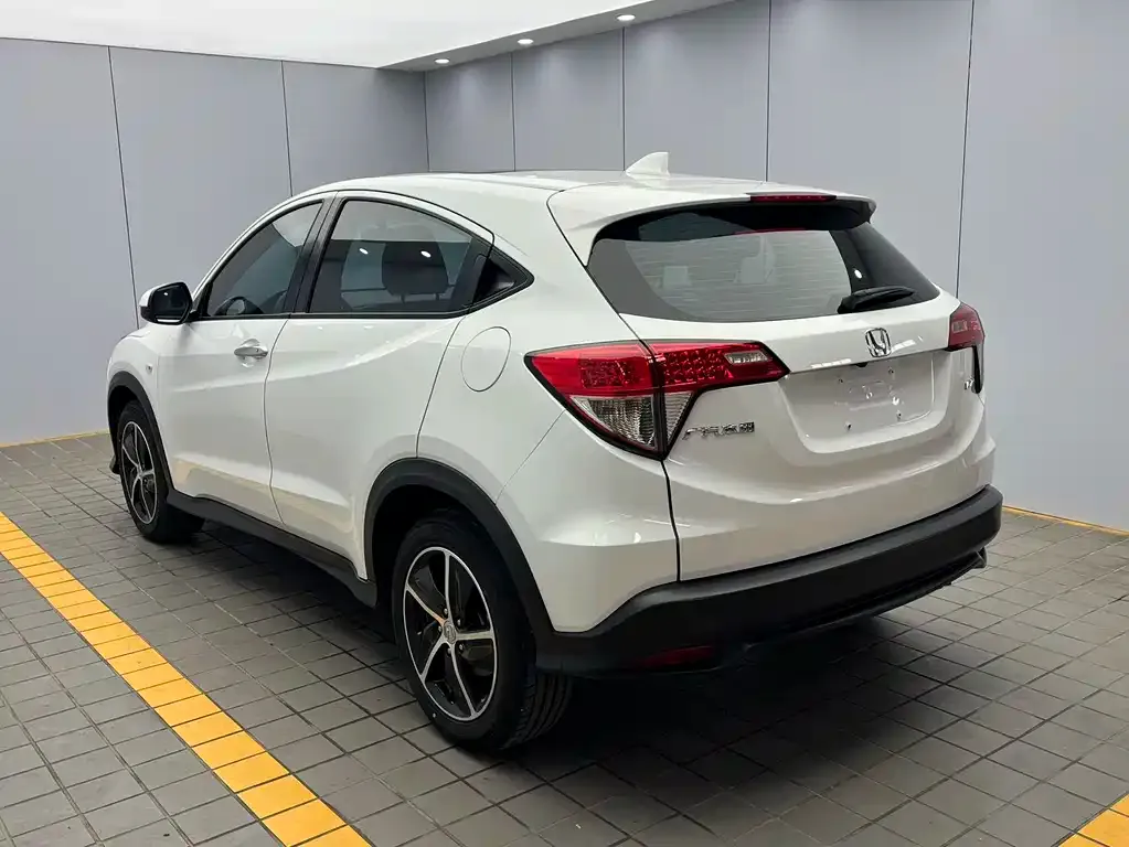 Honda Vezel 2022 из CN, фото 7