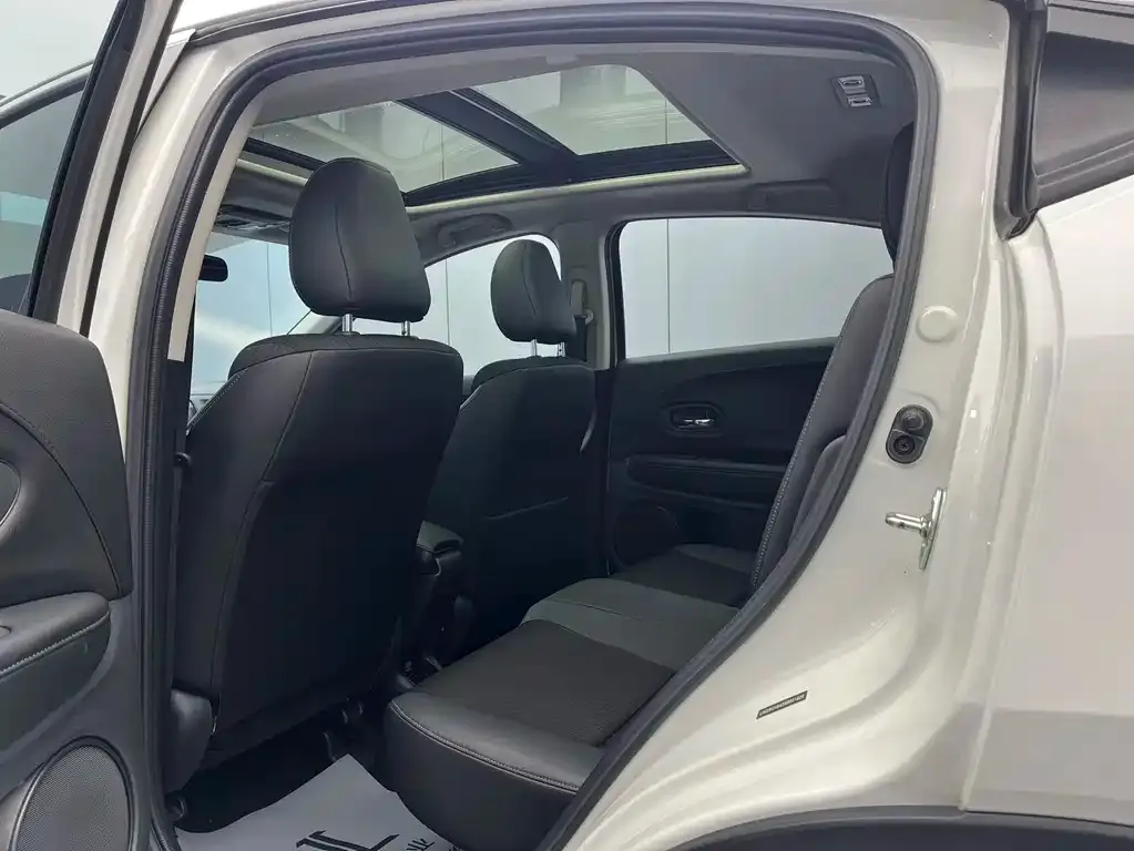 Honda Vezel 2022 из CN, фото 5