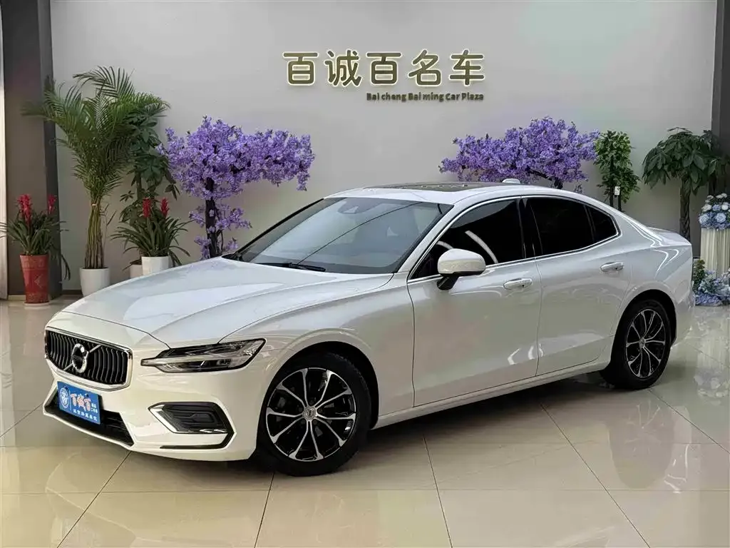 Volvo S60 2021 из CN, фото 7