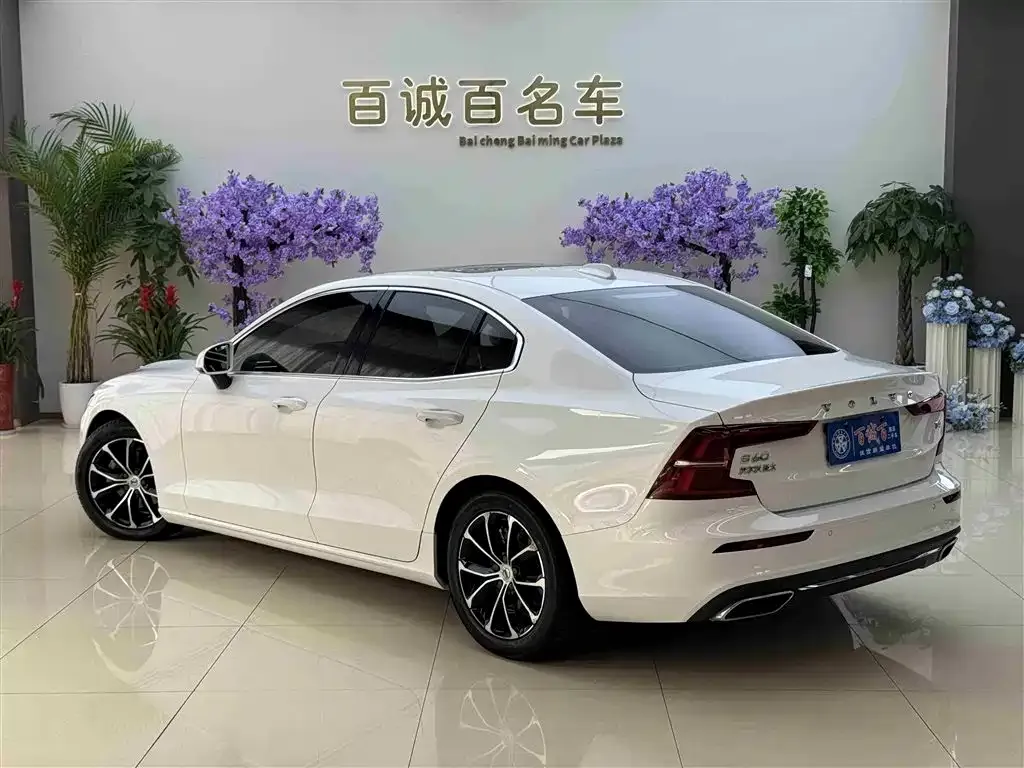Volvo S60 2021 из CN, фото 9