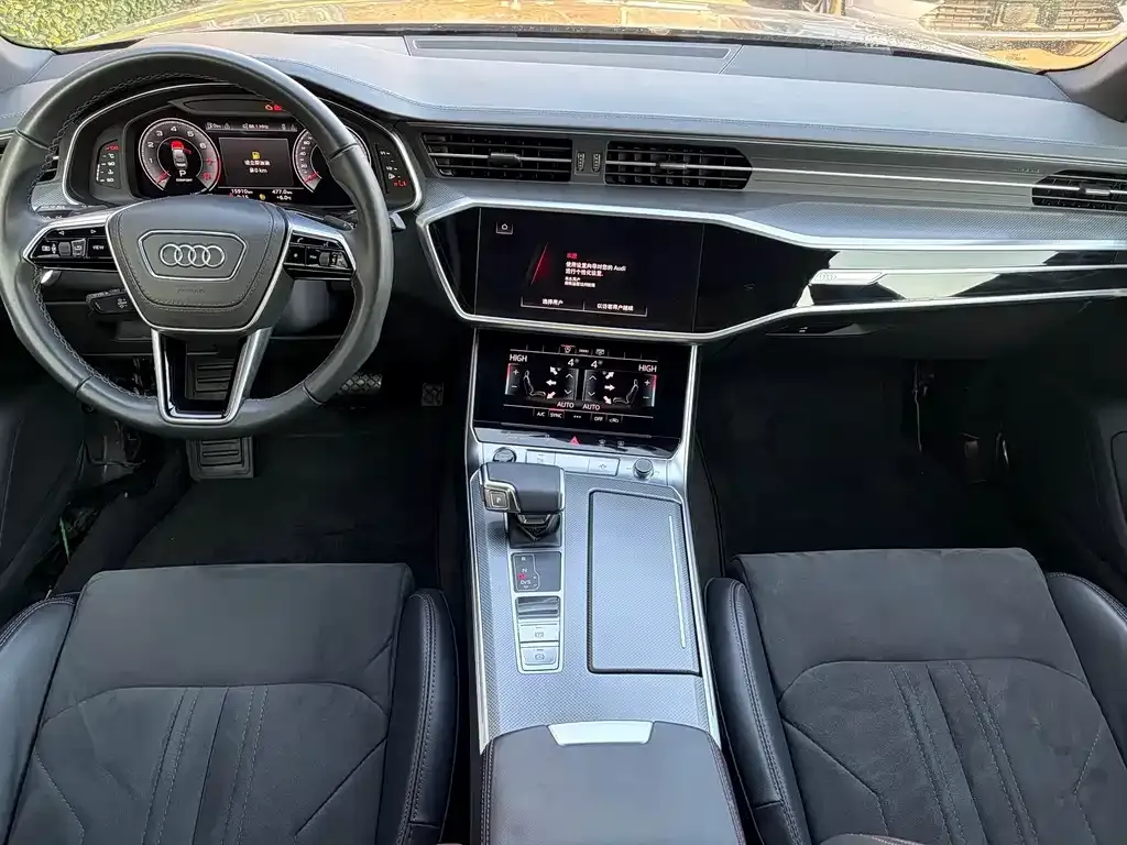 Audi A6L 2024 из CN, фото 2