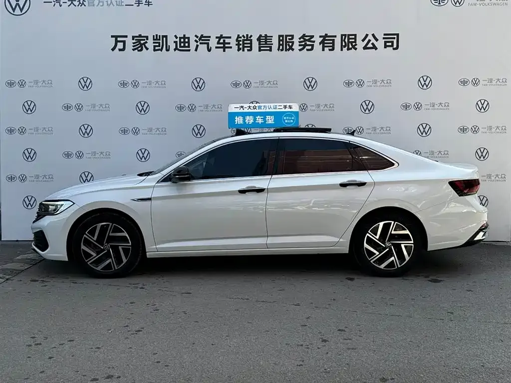 Volkswagen Sagitar 2023 из CN, фото 4