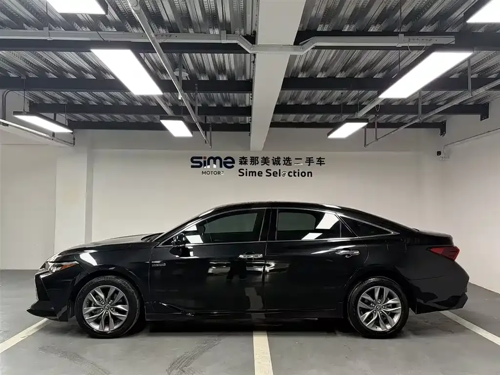Toyota Avalon 2022 из CN, фото 10