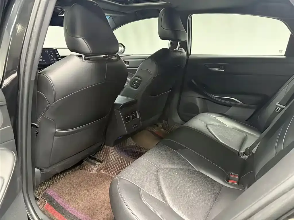 Toyota Avalon 2022 из CN, фото 5