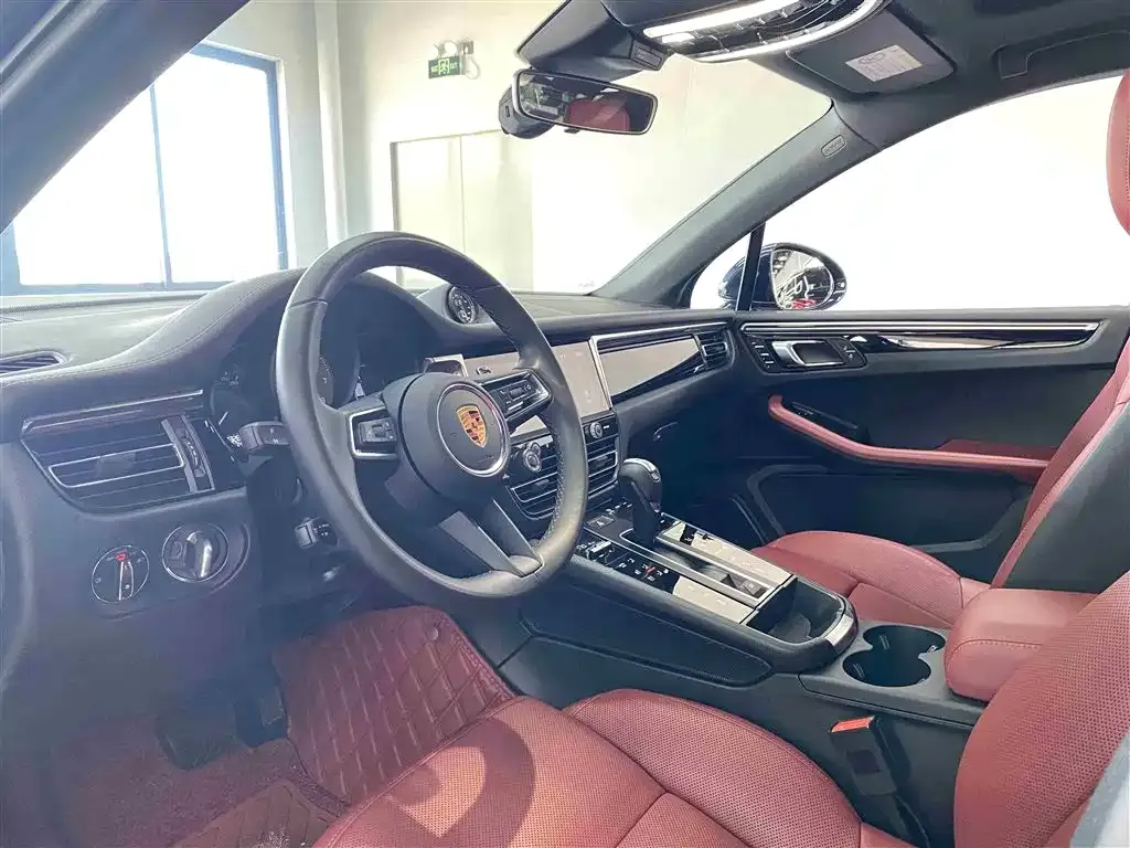 Porsche Macan 2023 из CN, фото 9