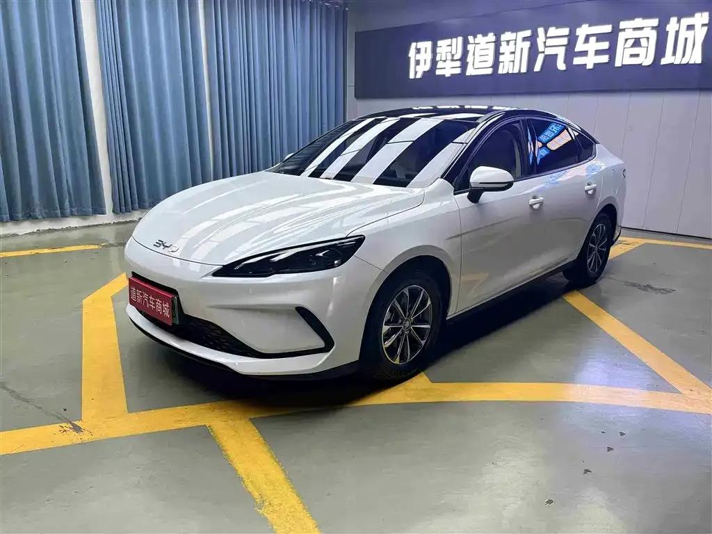 BYD Seal 05 DM-i