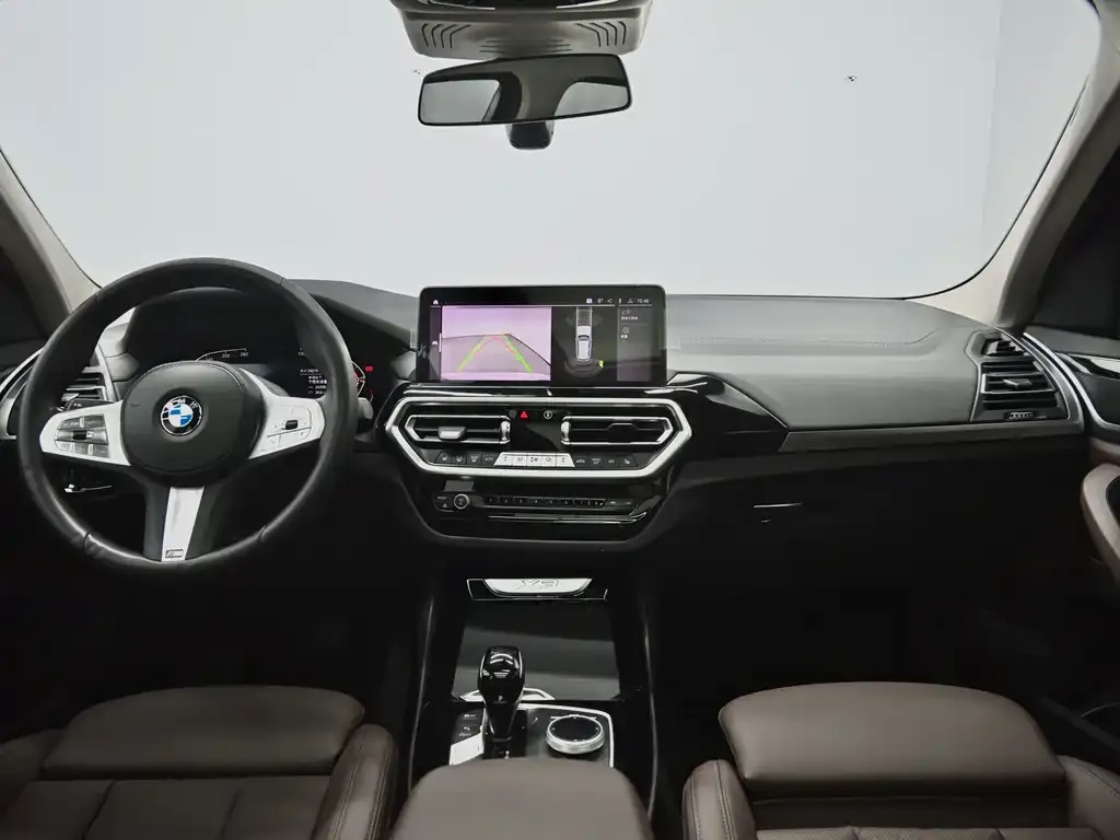 BMW X3 — фото 10