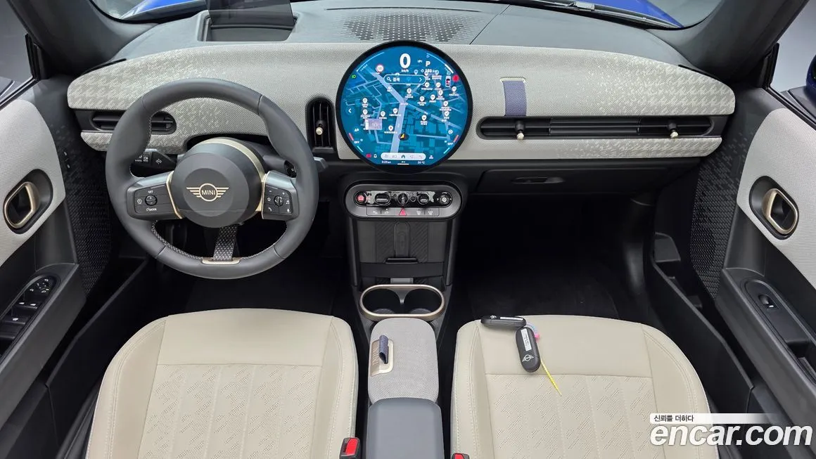 Mini Cooper Convertible 2025 из KR, фото 6