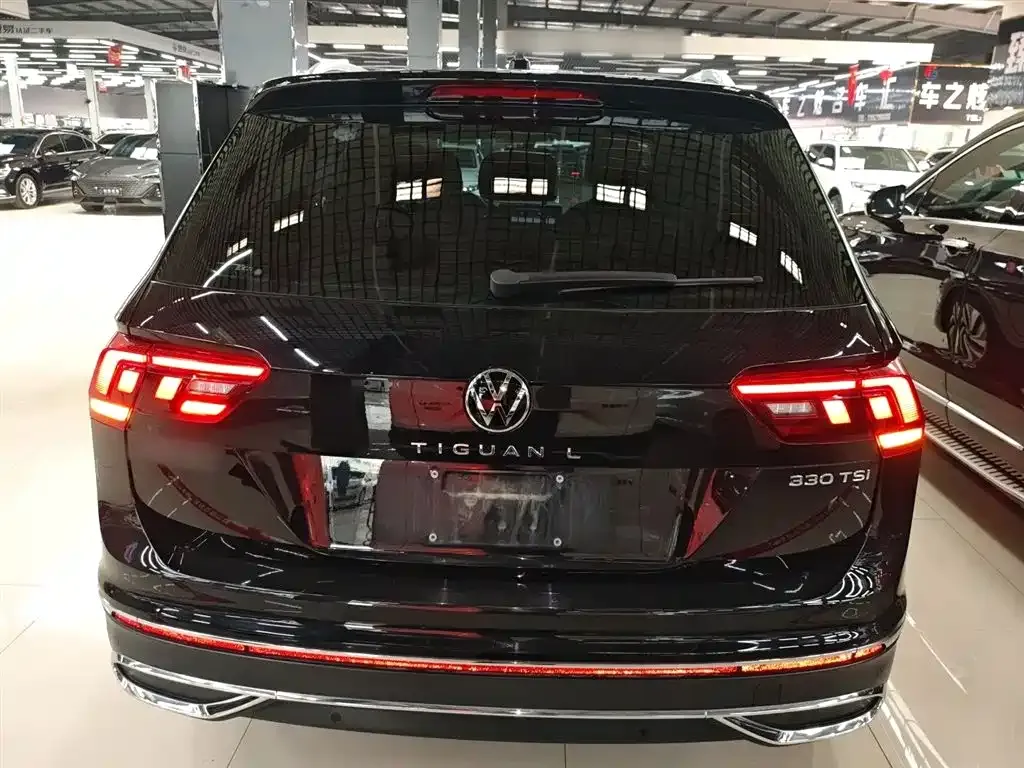 Volkswagen Tiguan L 2022 из CN, фото 2