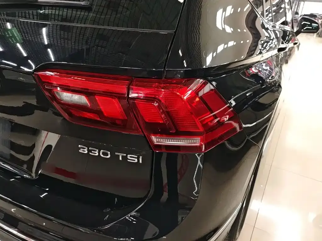 Volkswagen Tiguan L 2022 из CN, фото 4