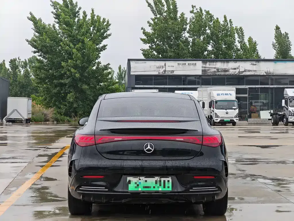 Mercedes-Benz EQE 2023 из CN, фото 8