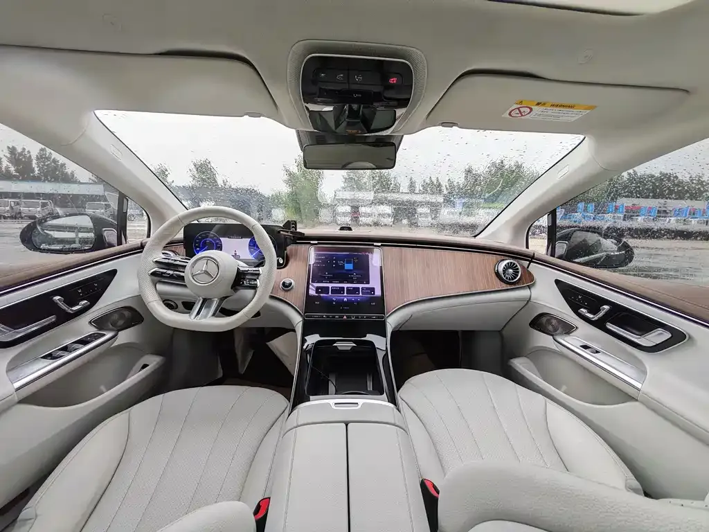Mercedes-Benz EQE 2023 из CN, фото 7