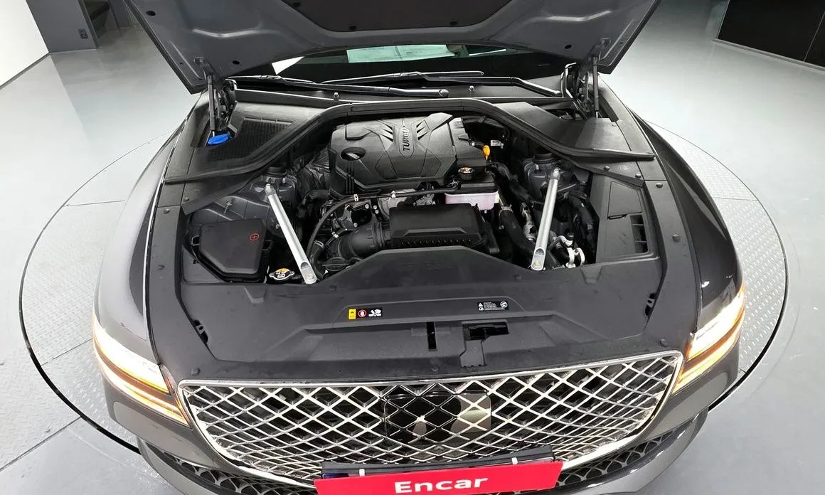 Genesis G80 — фото 10