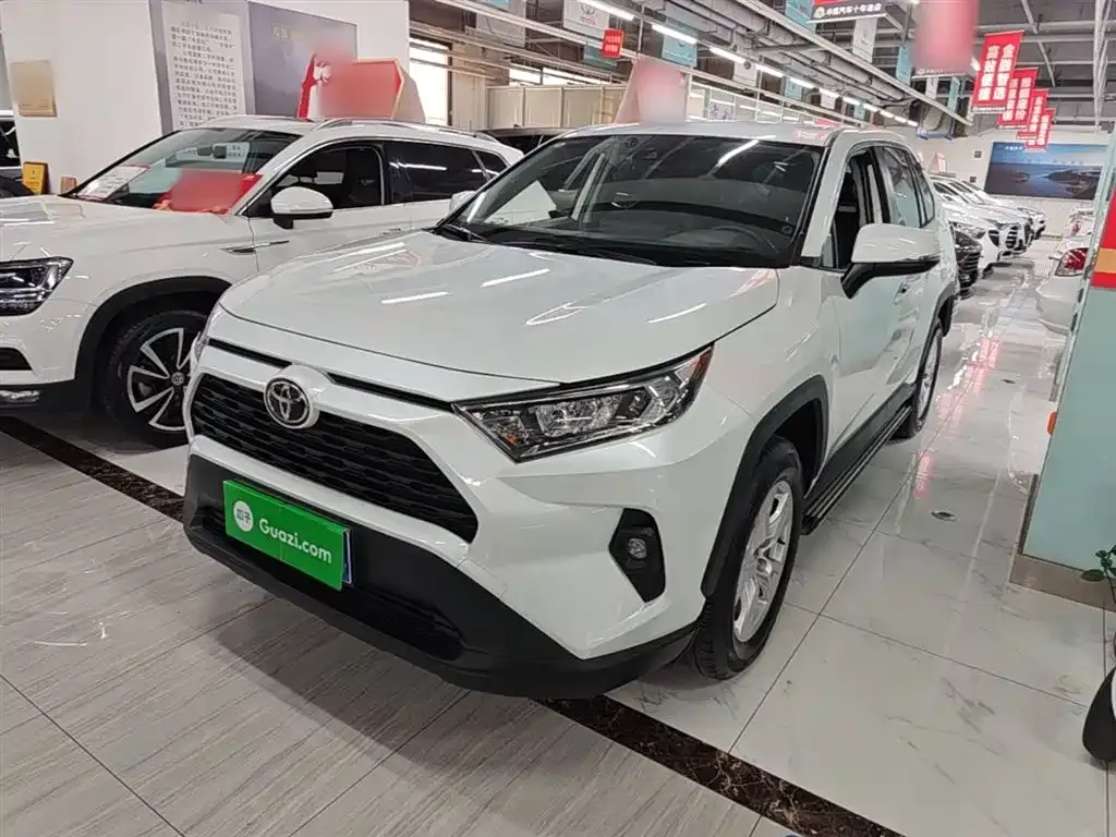Toyota RAV4 2024 из CN, фото 8