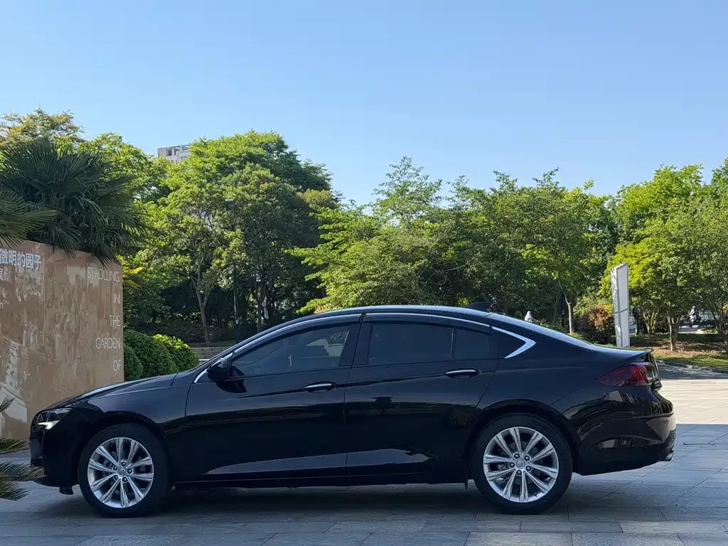 Buick Regal 2023 из CN, фото 5