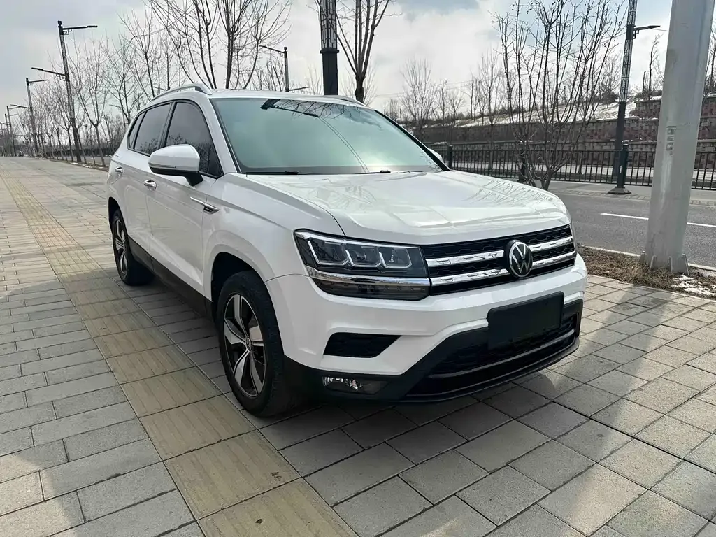 Volkswagen Tharu — фото 6