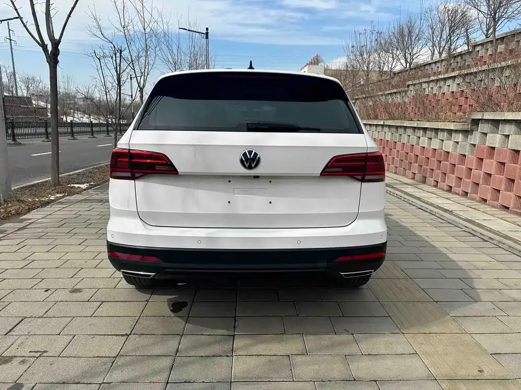 Volkswagen Tharu — фото 4