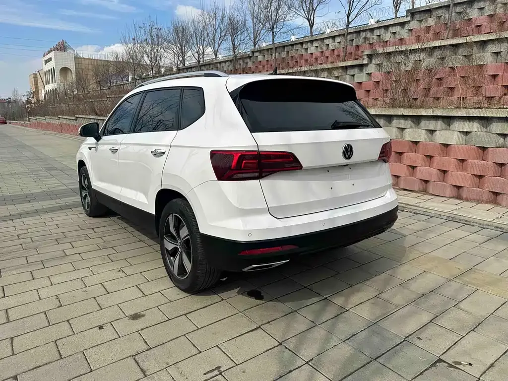 Volkswagen Tharu — фото 5