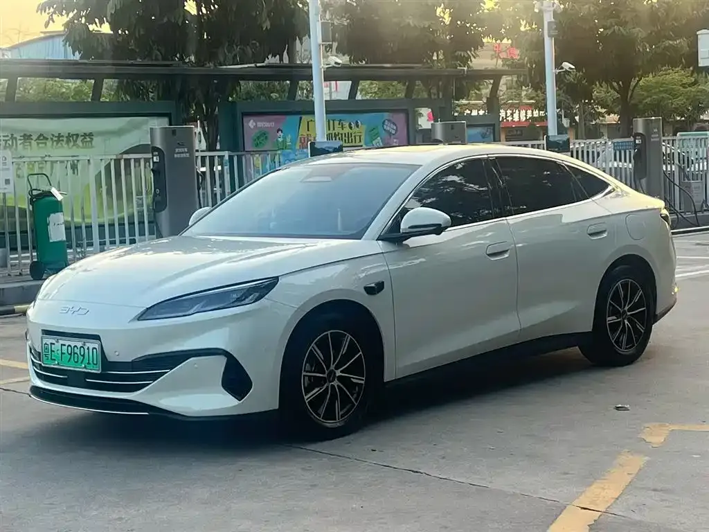 BYD Seal 06 — фото 1