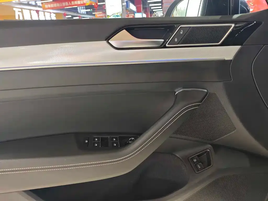 Volkswagen Magotan GTE PHEV 2022 из CN, фото 4