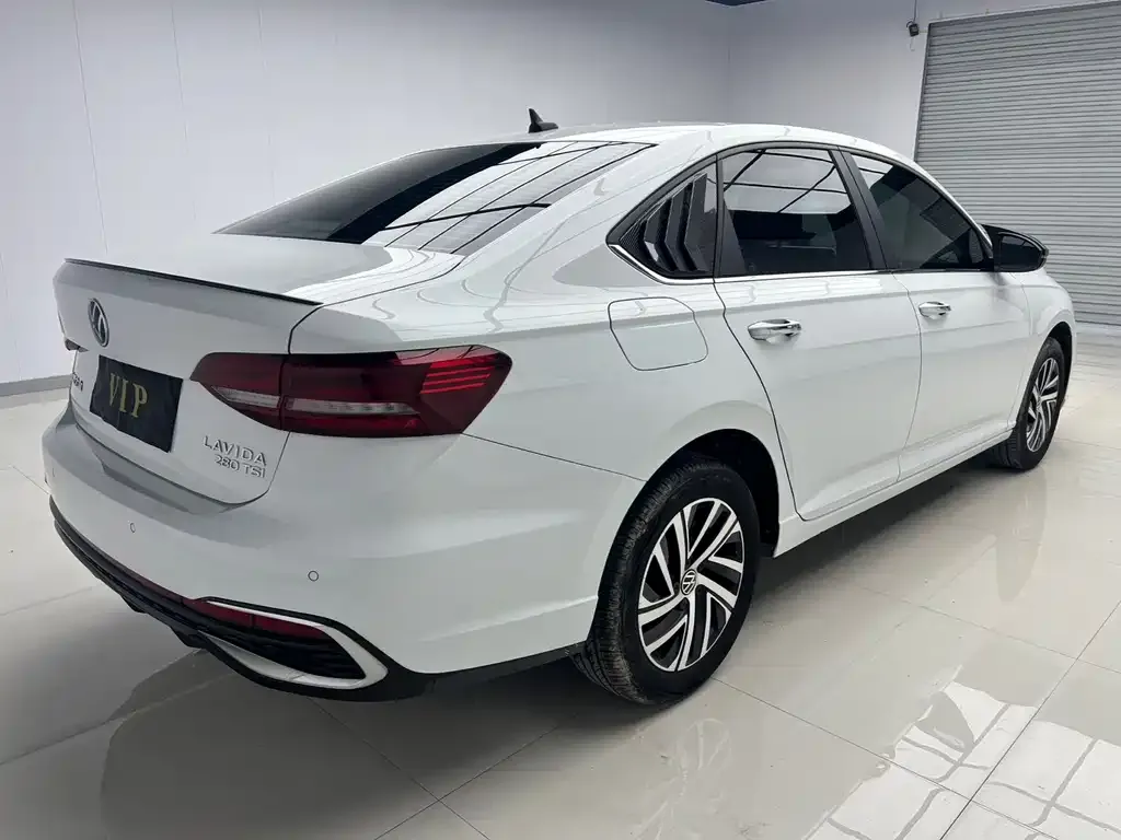 Volkswagen Lavida 2023 из CN, фото 9