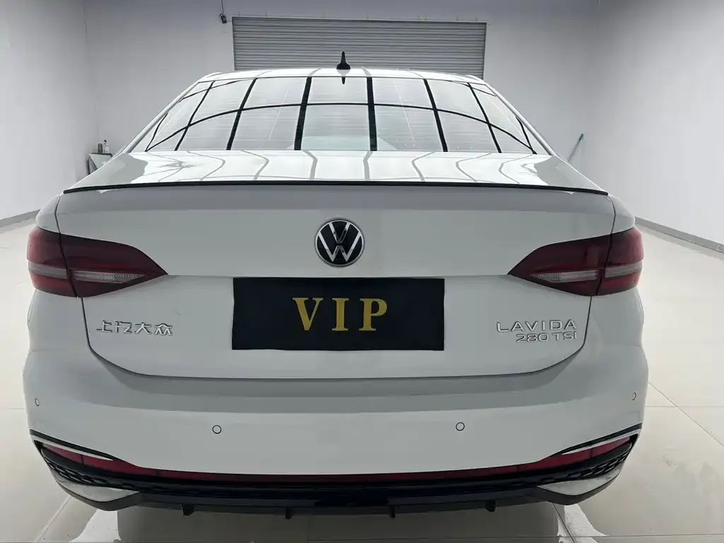 Volkswagen Lavida 2023 из CN, фото 2