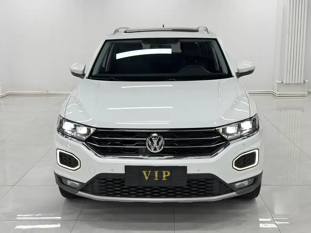 Volkswagen T-Roc — фото 3
