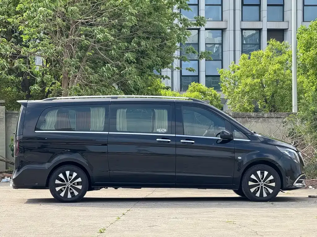 Mercedes-Benz Vito — фото 10