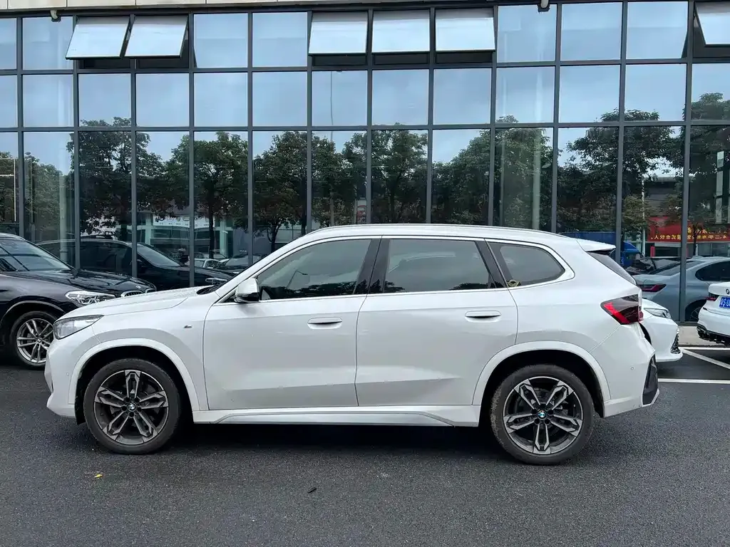 BMW X1 2023 из CN, фото 7