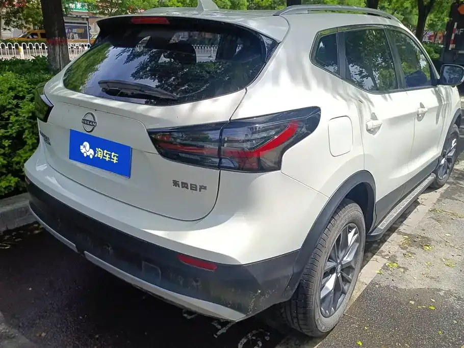 Nissan Qashqai — фото 2