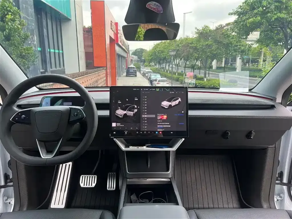 Tesla Model Y L 2025 из CN, фото 4