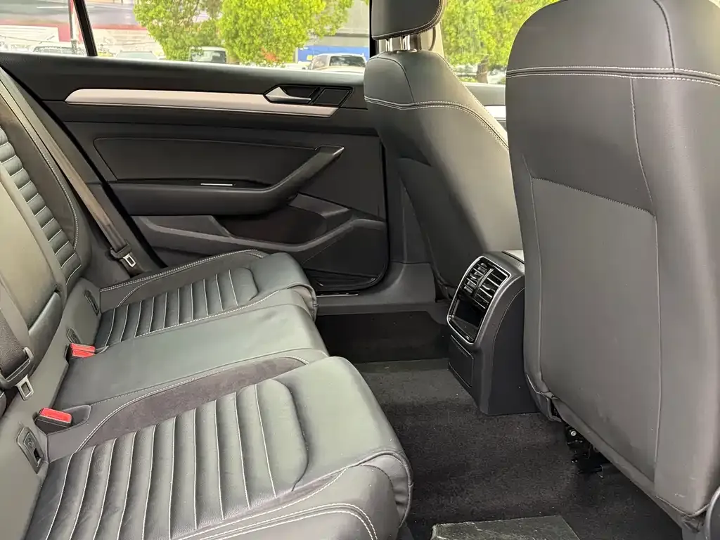 Volkswagen Magotan 2021 из CN, фото 5