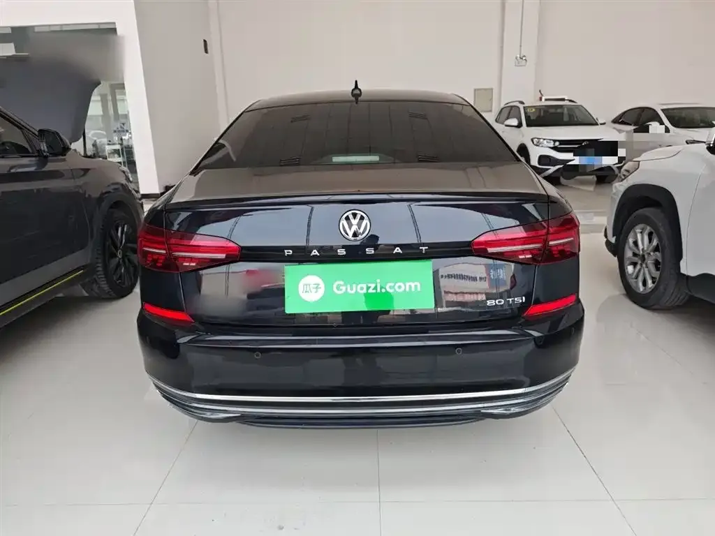Volkswagen Passat 2021 из CN, фото 2