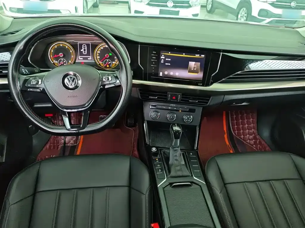 Volkswagen Passat 2021 из CN, фото 5