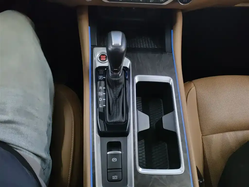 Nissan Teana — фото 4