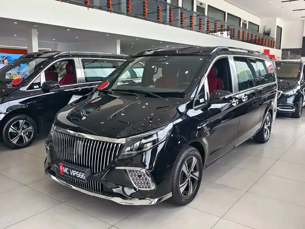 Mercedes-Benz Vito — фото 1