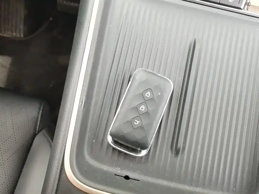 Wuling Xingguang S 2024 из CN, фото 8