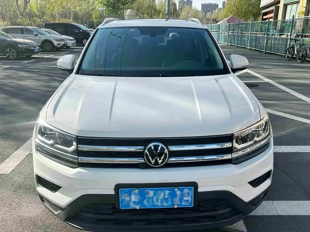 Volkswagen Tharu — фото 9