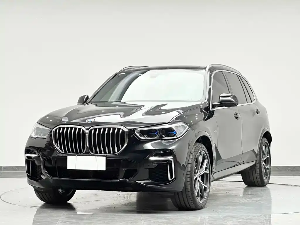 BMW X5 — фото 1