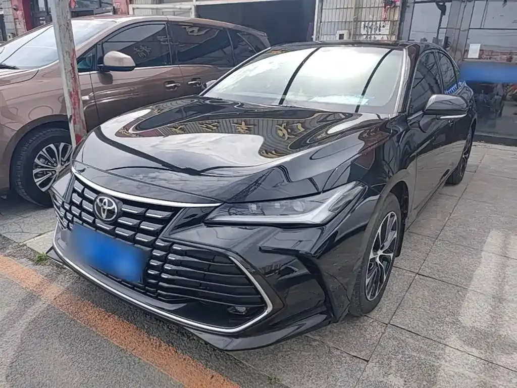 Toyota Avalon — фото 10