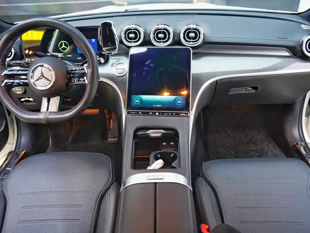 Mercedes-Benz C-Class 2025 из CN, фото 5