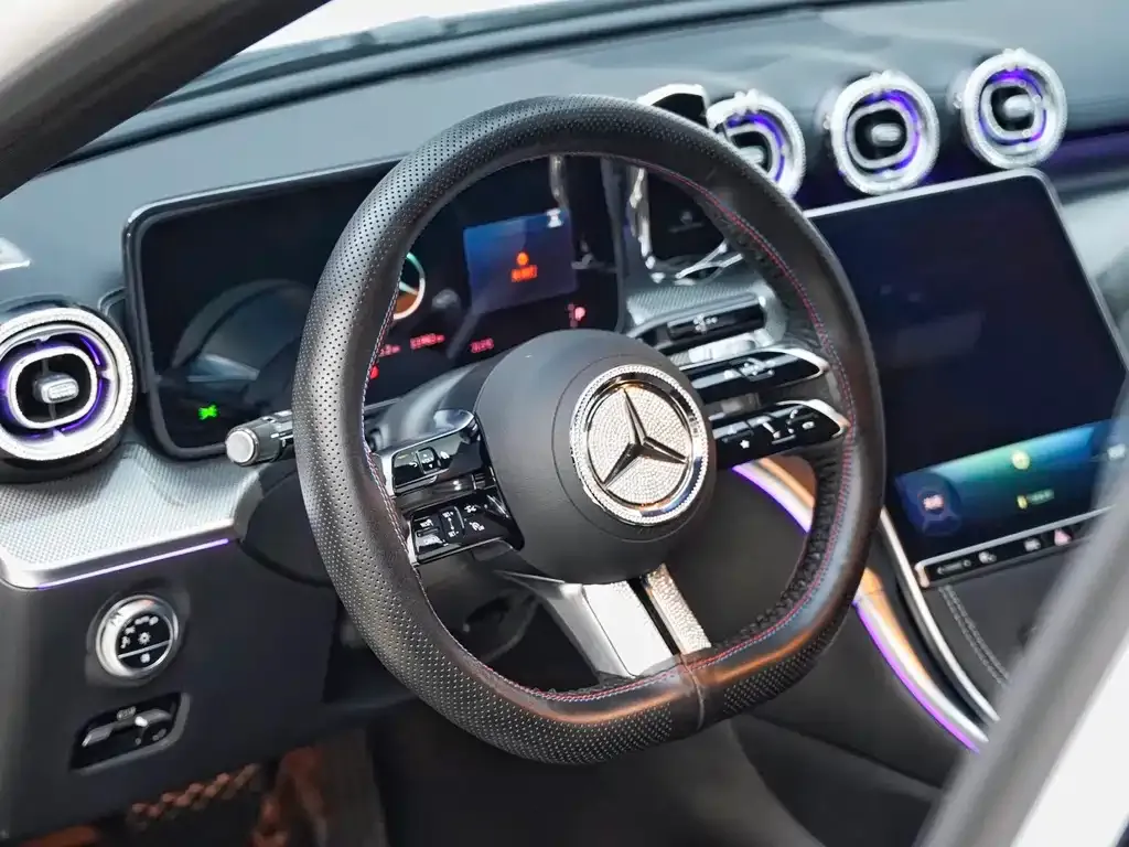 Mercedes-Benz C-Class 2025 из CN, фото 10