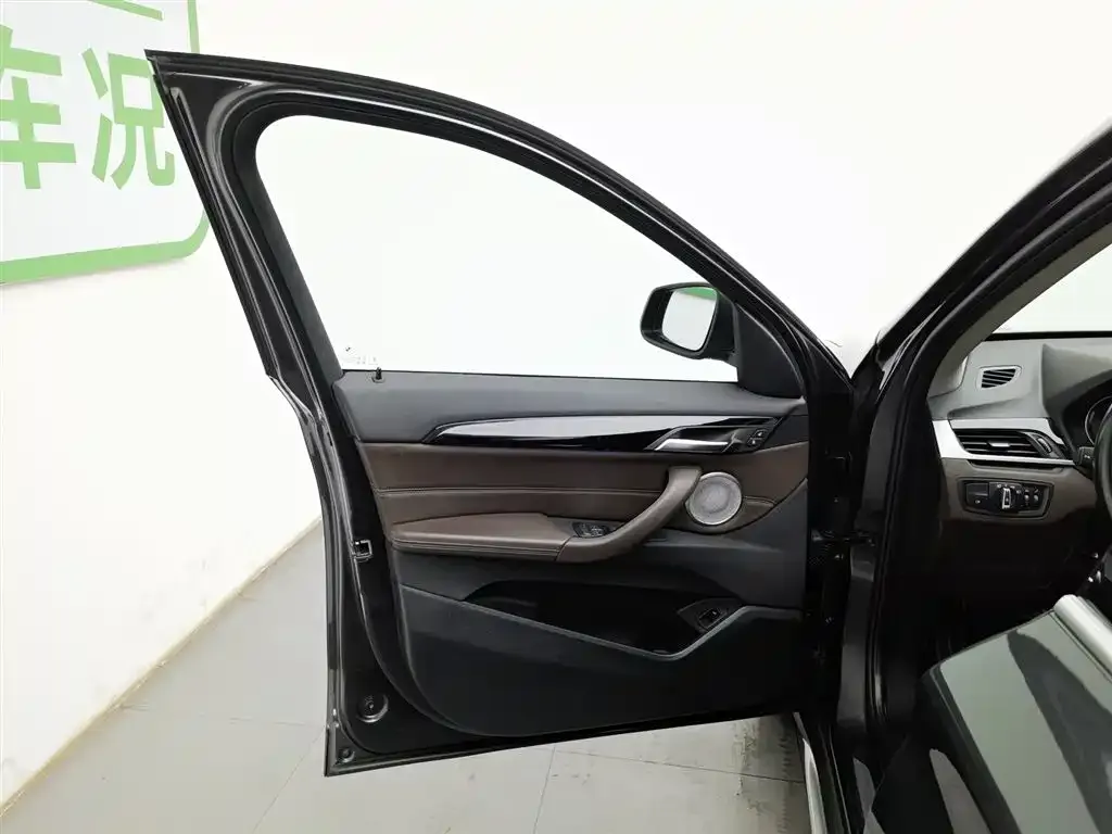 BMW X1 2022 из CN, фото 6