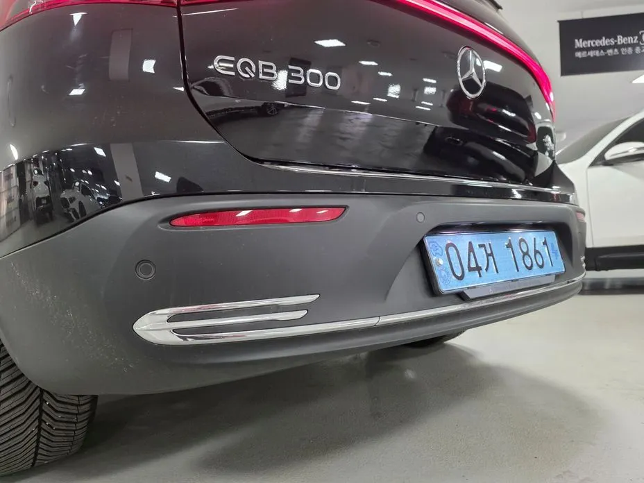 Mercedes-Benz EQB 2023 из KR, фото 4