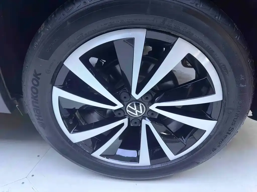 Volkswagen Tharu 2022 из CN, фото 2