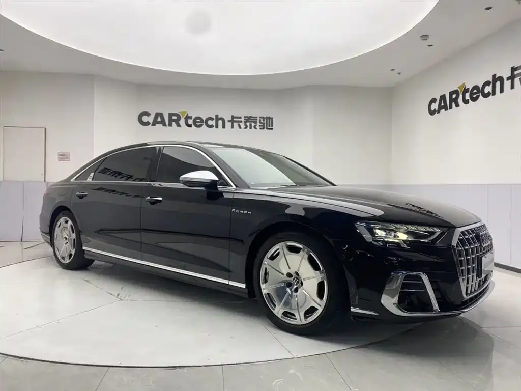 Audi A8 — фото 8